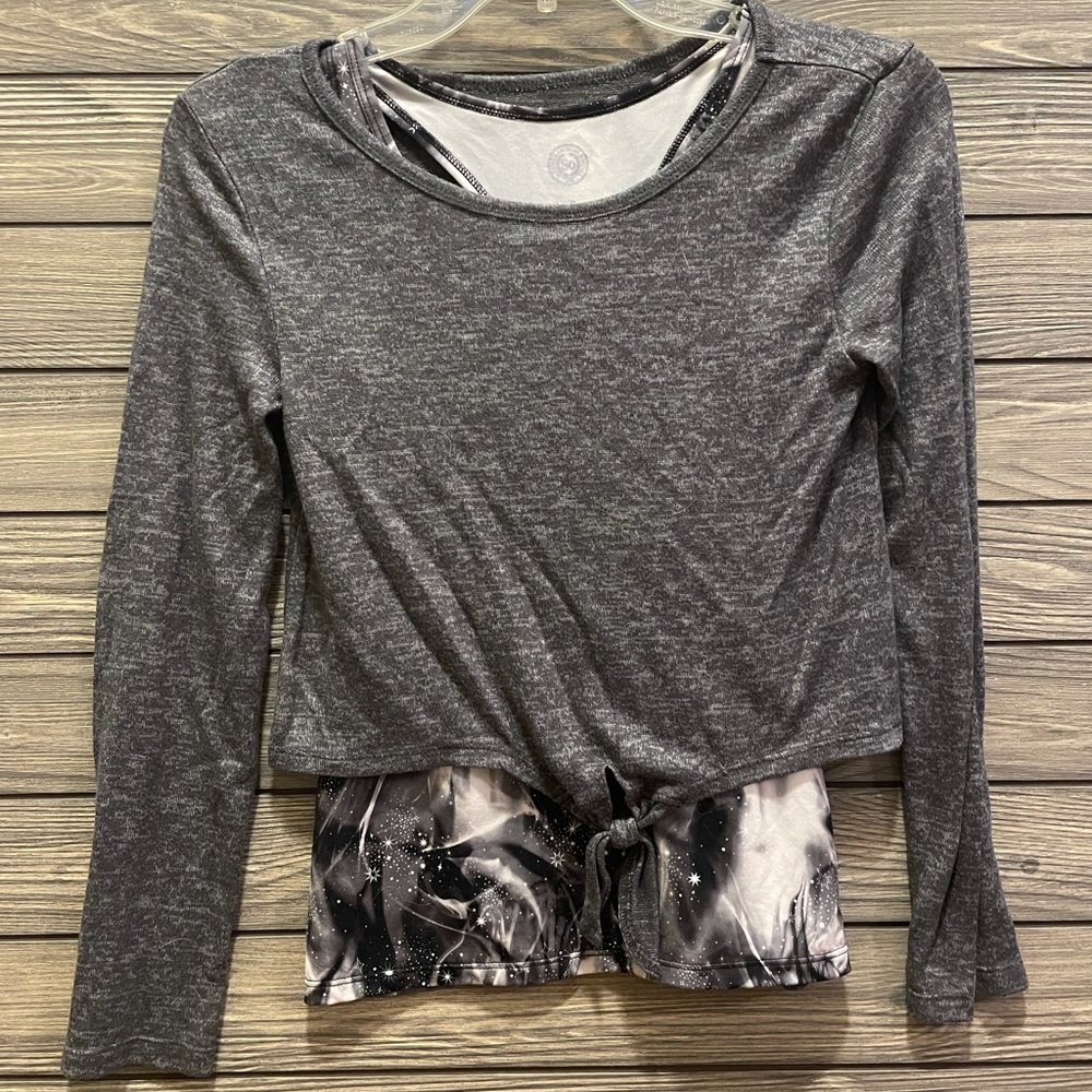 Girls two piece crop top sweater with tank, size 12